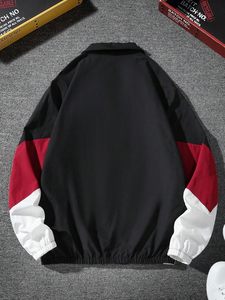 เสื้อแจ็คเก็ตเรเซอร์สีดำแดงขาวแบบยูนิเซ็กซ์  ทรงพูลโอเวอร์ น้ำหนักเบา สไตล์ซาฟารี  ลำลอง กันลม  มีโลโก้ - Product Image 3