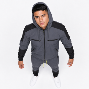 Ensemble coupe-vent imperméable et coupe-vent, écologique, à capuche, avec manches raglan et design à empiècements color block, personnalisable avec logo, vente en gros - Product Image 3