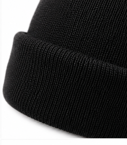 Gorro de Invierno Acrílico Negro con Puño, Color Sólido, Personalizable con Logotipo - Product Image 4