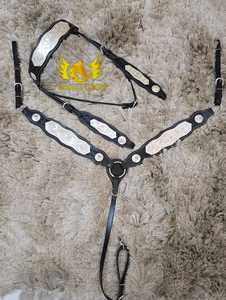 Collar de Pecho para Caballo de Cuero Genuino Suave y Natural, Estilo Western Inglés, con Herrajes Plateados, Ligero - Product Image 5