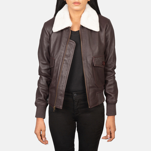Veste en cuir pour femme moderne, au design raffiné, confortable à porter, matière lisse et look extérieur chic, authentique. - Product Image 1