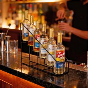 Support en fil métallique à plusieurs niveaux robuste pour le rangement de bière, de vin et de sirops aromatisés – Présentoir de comptoir polyvalent et peu encombrant - Product Image 2