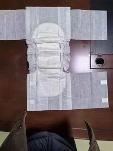 Fabricant de couches à bande unique Couches ultra-minces pour adultes Échantillon gratuit Nouveau type de couches pour adultes à bas prix - Product Image 3