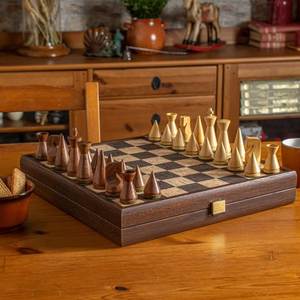 Ensemble de jeux de loisirs d'intérieur en bois de luxe - Design traditionnel, écologique, collection multi-pièces pour activités à domicile - Product Image 1