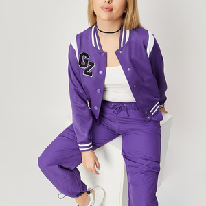 Chaqueta Letterman de Alta Calidad Directo de Fábrica con Logotipo Personalizado para Mujer, Nuevo Estilo, Manga Larga, Tela de Lana Estampada, a la Moda - Product Image 4