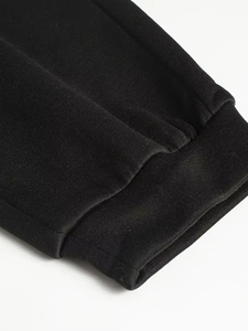 Collection Hiver Homme : Survêtements en Coton Polaire Technique Personnalisables – Tenues de Sport Respirantes avec Logo Personnalisé - Product Image 3