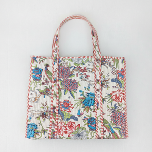 Bolso Tote de Algodón Acolchado con Estampado Floral, Diseño Profesional, Color Beige, con Ribete en Contraste, el Mejor Bolso para Mujer - Product Image 1