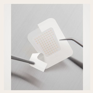 Mascarilla facial Lapas Dermaperm Double Age Reviving Micro Crystal Patch 3 hojas, mascarilla coreana para una piel cristalina. - Product Image 4