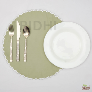 Vente en gros de sets de table en coton gris faits à la main en Inde avec broderie blanche et impression à blocs, réutilisables pour la salle à manger et la décoration de la maison - Product Image 6