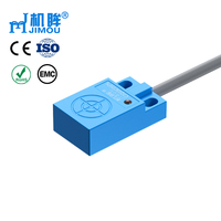 Câble PVC de 2 mètres Q18C, boîtier carré fin, réponse rapide pour la détection de matériaux dans les machines d'emballage, capteur de proximité capacitif