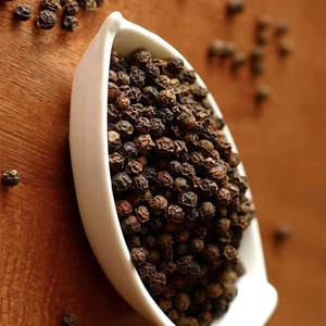 Poivre Noir Brut Traité de Qualité Supérieure 2026, Épice Unique Séchée en Granulés, à Prix Compétitif - Product Image 1