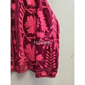 Embroidered Floral <b>Velvet</b> Blouson Women's Mandarin Collar Full Sleeve Regular Length Autumn Pullover <b>Jacket</b> - Product Image 4