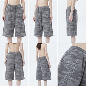 Shorts amples brodés pour femme, en molleton épais 420 GSM, style baggy, motif camouflage, longs - Product Image 5