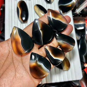 Nueva llegada de piedra de cristal natural de alta calidad para sanación, ágata y ágata negra rayada para la fabricación de joyas. - Product Image 1