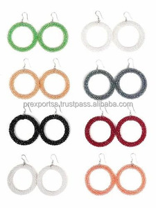 Boucles d'oreilles créoles classiques à paillettes unisexes, perles de rocaille et paillettes enveloppées, accessoires de fête à la mode taille personnalisée - Product Image 3