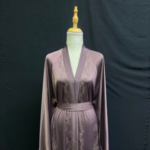 Abaya Vintage Estilo Dubái Más Vendida para Mujer, Tradicional Islámica, Manga Larga, Dobladillo Acampanado, Largo MAXI, Poliéster Ligero - Product Image 1