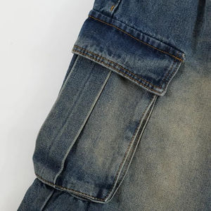 Shorts en jean cargo vintage bleu pour homme, coupe ample et large, style streetwear, multi-poches, pour l'été - Product Image 5