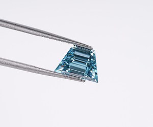 Trapezoid <b>Step</b> Cut Blue Lab Grown Diamond Loose Stone Fancy Color CVD Diamond for Side Stones Making Jewelry Rings Earrings - Product Image 4