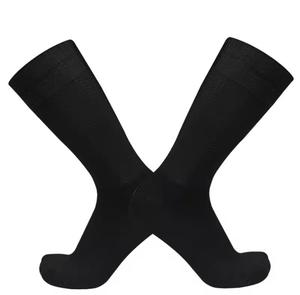 Chaussettes de compression respirantes en tricot pour hommes, style sport d'été, antidérapantes, couleur unie, taille standard - Product Image 3