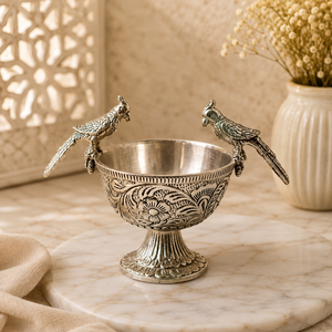 Cuenco Urli de Metal Plateado Antiguo Hecho a Mano en India, Maceta Decorativa Flotante para Flores, Centro de Mesa para Sala de Estar - Product Image 6