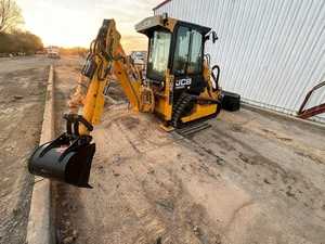 Chargeuse-pelleteuse JCB 1CXT 2025 bien entretenue, équipement lourd de terrassement, livraison mondiale - Product Image 3