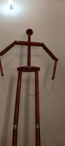Soporte de Exhibición de Madera para Traje de Armadura Medieval Completo, Soporte de Armadura Hecho a Mano Resistente, Soporte Decorativo para Armadura de Caballero para Cosplay - Product Image 2