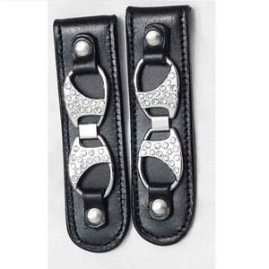 Cómodo Crystal Snaffle Bit Boot Clip Producto ecuestre hecho de cuero - Product Image 1