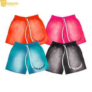 กางเกงขาสั้นผ้าฝ้ายไล่เฉดสีสไตล์สตรีทแวร์วินเทจสำหรับผู้ชาย ลวดลายเอฟเฟกต์ย้อมสีแบบแอซิดวอช เหมาะสำหรับออกกำลังกายและเล่นบาสเก็ตบอล พร้อมโลโก้แบบกำหนดเอง - Product Image 3