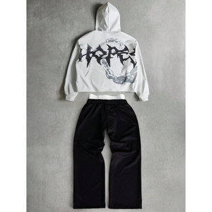 Survêtement unisexe à capuche en coton extensible quatre directions avec logo personnalisé sur le devant et poches latérales – Léger, idéal pour l'hiver et le streetwear - Product Image 5