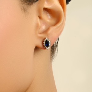 Magnifiques boucles d'oreilles clous en or blanc massif 14 carats, saphir bleu naturel et diamants en forme de marquise, pour femmes - Product Image 2