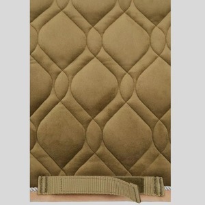 Tapis de selle matelassés de contact étroit pour l'équitation, nouveaux designs, tailles personnalisées, pour la pratique de la saut d'obstacles et du dressage, tout usage. - Product Image 3