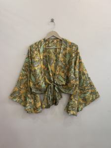 Blusa de seda al por mayor para mujer, top retro de playa con lazo frontal, top cruzado de seda - Product Image 5