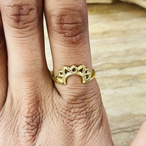 Nouvelle Arrivée Bague Couronne Florale Bohème en Laiton pour Femme, Plaqué Or 18 carats, Bijoux Empilables, Vente en Gros/OEM/ODM - Product Image 4