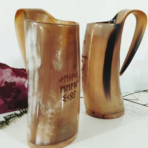 Taza de Cuerno de Búfalo Vikinga Hecha a Mano, Ecológica, Reutilizable, Duradera, Segura para Alimentos, con Asa, para Beber Cerveza o Sidra - Product Image 1
