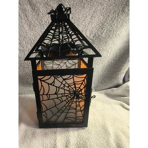 Décoration d'Halloween suspendue : Lanterne en acier noir avec motif découpé cerf et arbre pour la décoration de Noël à la maison - Product Image 4