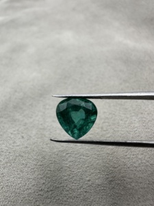 <b>Top</b> Quality Natural Zambian <b>Heart</b> <b>Shape</b> Emerald 2.71 carats Loose Gemstone Green For Jewelry Making - Product Image 5