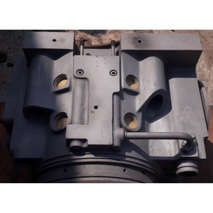 Conjunto de Cabeza de Cilindro para Motor Auxiliar Marino L32/40 |   Usado (Verificado en Buen Estado de Funcionamiento) |   Marca OEM |   Envío Inmediato - Product Image 3