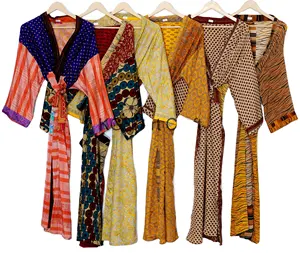 Prezzo basso Kimono di seta Robe donna stampato Sexy Patchwork Kimono di seta costumi da bagno abito da notte indiano fatto a mano accappatoio riciclato
