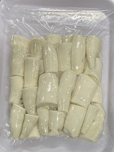 Bouchées de manioc surgelées IQF vietnamiennes, fabriquées à partir de racines de yucca sélectionnées, pour la restauration, la cuisine et la distribution mondiale en gros - Product Image 1