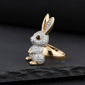 Anillo de Conejo con Micro Pavé de Moissanita, Joyería de Lujo con Diseño Animal, Ojos Negros, Conejo Adorable, Incrustaciones de Diamantes en Dos Tonos, Anillo de Plata de Ley 925 - Product Image 2