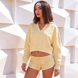 Sudadera con Capucha y Pantalones Cortos Personalizados para Mujer, Térmicos, Gruesos, 500 GSM 350 GSM, de Poliéster/Algodón, con Forro Polar, Bordados, Talla Grande - Product Image 4