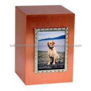 Urne en bois pour cendres d'animaux domestiques Urnes de crémation en bois pour cendres de chat et de chien Urnes en palissandre à bas prix - Product Image 4