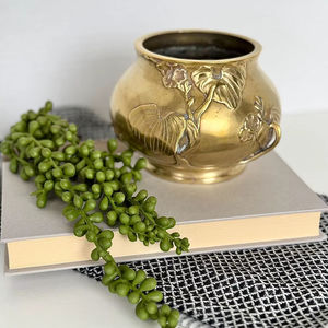 Grand pot en métal pour jardin extérieur, pelouse, terrasse, aménagement paysager avec trou de drainage et base robuste - Product Image 1