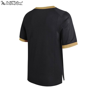 Nueva Llegada, Jersey de Fútbol Americano de Color Negro y Dorado, de Buena Calidad, Personalizado, Moderno, Producto Premium para Equipos Deportivos - Product Image 2