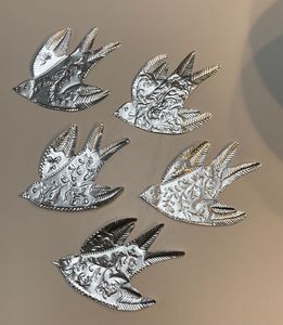 Ornements muraux en métal faits à la main en forme d'animaux, style traditionnel, décoration intérieure de Noël, sculpture irrégulière argentée et dorée - Product Image 6