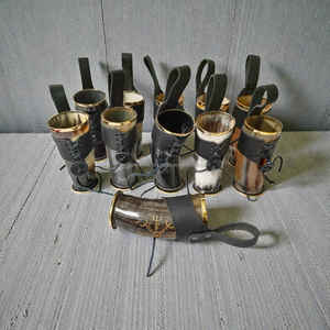 Verre à boire de luxe en corne sculpté à la main avec bordure métallique et support en cuir, tasse étanche et lavable au meilleur prix - Product Image 6