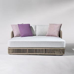 Chaise longue d'extérieur moderne avec structure en teck et coussins en éponge, écologique, pour usage en villa - Product Image 3