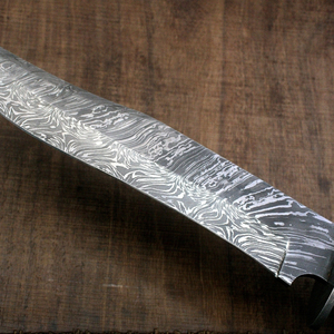 Couteau de chasse artisanal à lame fixe pour l'extérieur, outil de survie en camping, construction en acier durable, conception personnalisée, OEM ODM, vente en gros - Product Image 4