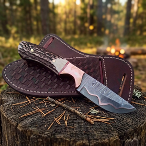 Couteau de chasse artisanal en acier Damas avec manche en bois de cerf et étui en cuir – Couteau à lame fixe haut de gamme pour le bushcraft en extérieur - Product Image 2