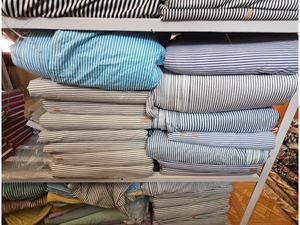 Tissu en coton 100% imprimé à la main en Inde pour la vente en gros et un usage quotidien - Product Image 5